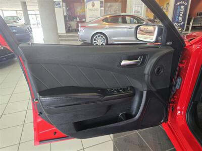 2023 Dodge Charger GT   - Photo 8 - Hamilton, OH 45015