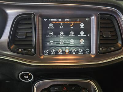 2017 Dodge Challenger R/T 2DR COUPE   - Photo 21 - Hamilton, OH 45015