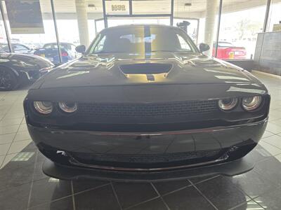 2017 Dodge Challenger R/T 2DR COUPE   - Photo 2 - Hamilton, OH 45015