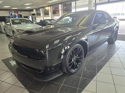 2017 Dodge Challenger R/T 2DR COUPE   - Photo 1 - Hamilton, OH 45015