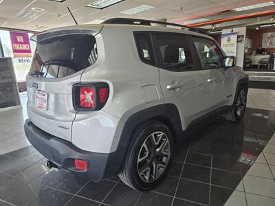 2015 Jeep Renegade Latitude 4DR SUV - Photo 4 - Hamilton, OH 45015