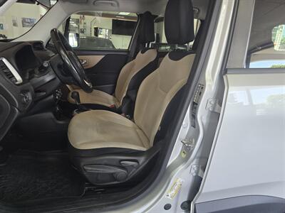 2015 Jeep Renegade Latitude 4DR SUV - Photo 9 - Hamilton, OH 45015