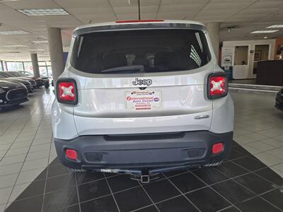 2015 Jeep Renegade Latitude 4DR SUV - Photo 5 - Hamilton, OH 45015