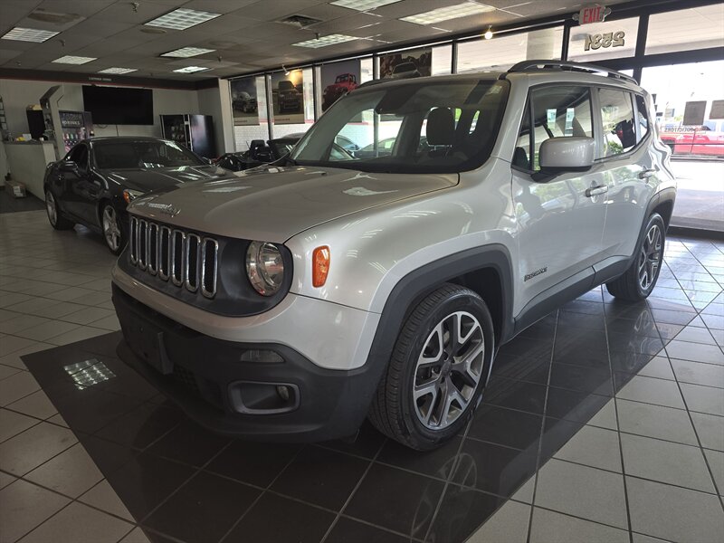 2015 Jeep Renegade Latitude FWD's photo