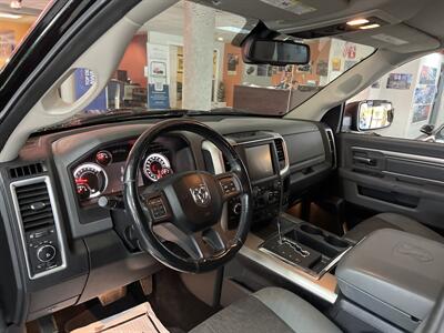 2013 RAM 1500 Big Horn   - Photo 11 - Hamilton, OH 45015