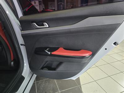 2021 Kia K5 GT-Line   - Photo 15 - Hamilton, OH 45015
