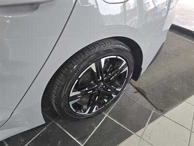 2021 Kia K5 GT-Line   - Photo 30 - Hamilton, OH 45015