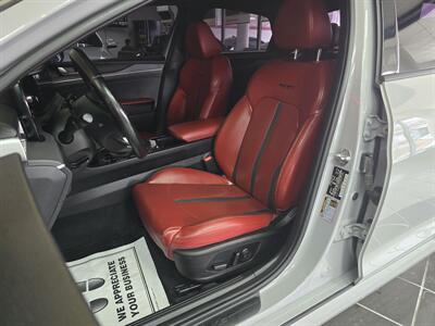 2021 Kia K5 GT-Line   - Photo 9 - Hamilton, OH 45015