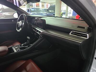 2021 Kia K5 GT-Line   - Photo 13 - Hamilton, OH 45015