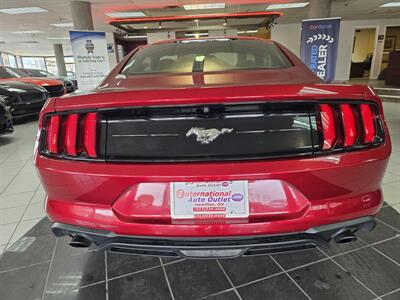 2018 Ford Mustang EcoBoost  2DR COUPE   - Photo 5 - Hamilton, OH 45015