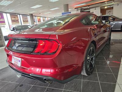 2018 Ford Mustang EcoBoost  2DR COUPE   - Photo 4 - Hamilton, OH 45015