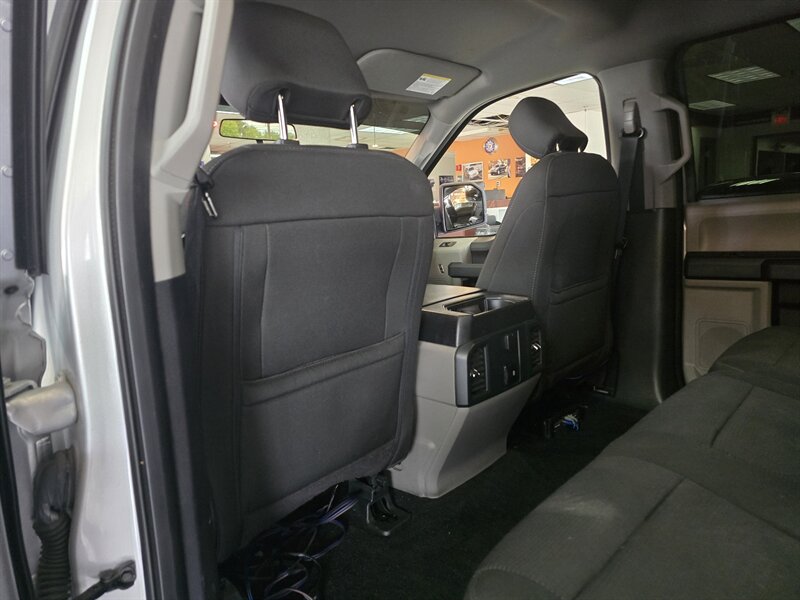 2019 Ford F-150 XL SUPER CREW 4X4 - Photo 11 - Hamilton, OH 45015