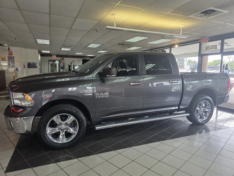 2016 RAM 1500 Big Horn/CREW CAB/HEMI/4X4   - Photo 1 - Hamilton, OH 45015