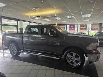 2016 RAM 1500 Big Horn/CREW CAB/HEMI/4X4   - Photo 5 - Hamilton, OH 45015