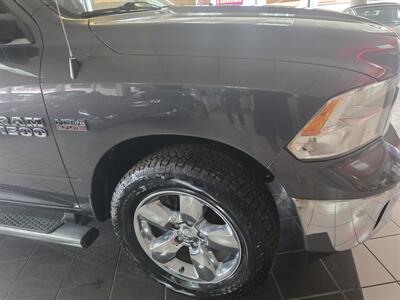 2016 RAM 1500 Big Horn/CREW CAB/HEMI/4X4   - Photo 35 - Hamilton, OH 45015