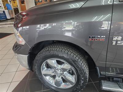 2016 RAM 1500 Big Horn/CREW CAB/HEMI/4X4   - Photo 39 - Hamilton, OH 45015