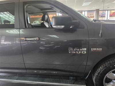 2016 RAM 1500 Big Horn/CREW CAB/HEMI/4X4   - Photo 34 - Hamilton, OH 45015