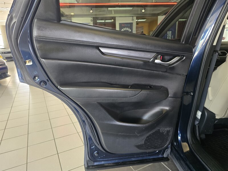 2018 Mazda CX-5 Touring 4DR SUV - Photo 11 - Hamilton, OH 45015