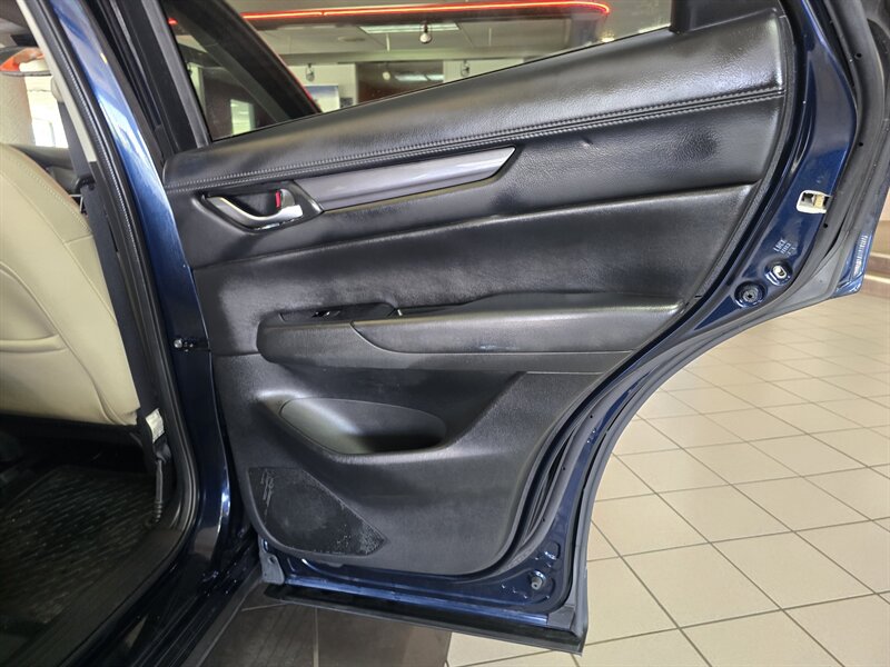 2018 Mazda CX-5 Touring 4DR SUV - Photo 16 - Hamilton, OH 45015