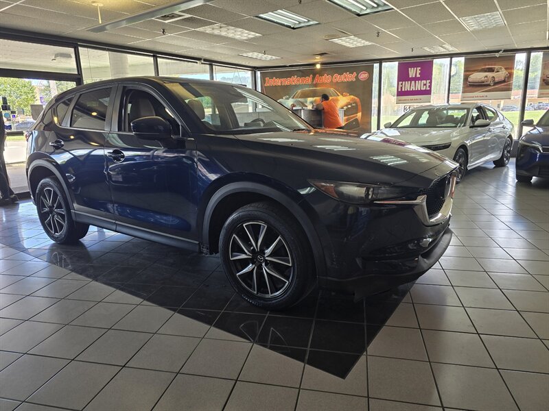 2018 Mazda CX-5 Touring 4DR SUV - Photo 4 - Hamilton, OH 45015