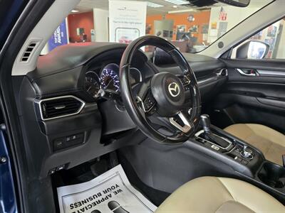 2018 Mazda CX-5 Touring 4DR SUV - Photo 9 - Hamilton, OH 45015