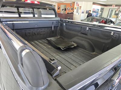 2016 GMC Sierra 1500 SLE 4DR EXTENDED CAB 4X4   - Photo 30 - Hamilton, OH 45015