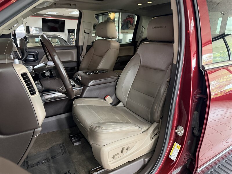 2016 GMC Sierra 1500 Denali - Photo 12 - Hamilton, OH 45015