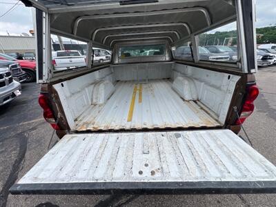 2006 Chevrolet Silverado 1500 Work Truck 2DR REGULAR CAB   - Photo 22 - Hamilton, OH 45015