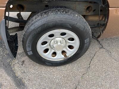 2006 Chevrolet Silverado 1500 Work Truck 2DR REGULAR CAB   - Photo 23 - Hamilton, OH 45015