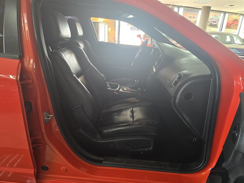 2020 Dodge Charger SXT 4DR SEDAN - Photo 14 - Hamilton, OH 45015