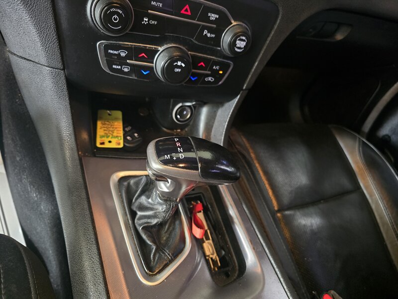 2020 Dodge Charger SXT 4DR SEDAN - Photo 20 - Hamilton, OH 45015