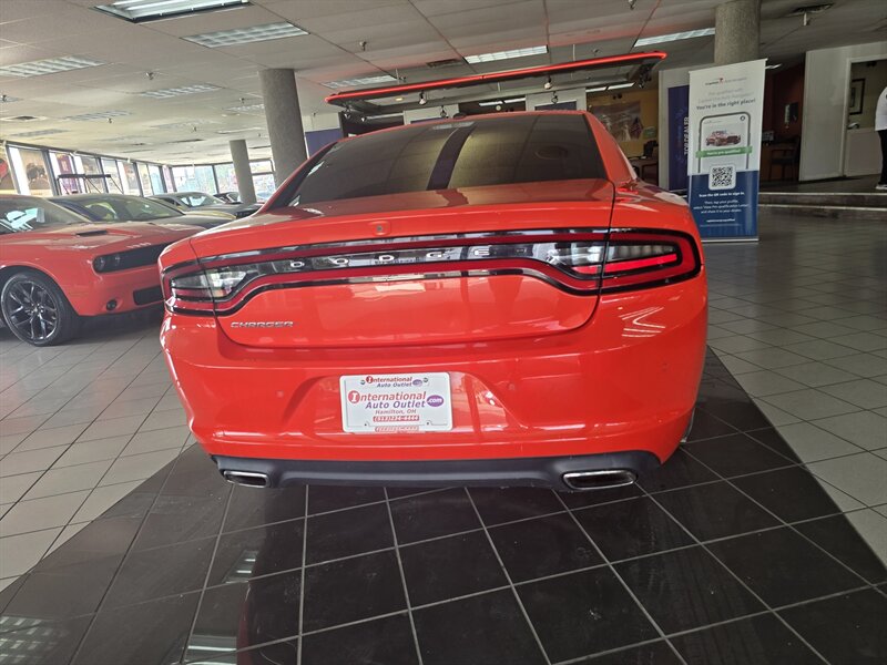 2020 Dodge Charger SXT 4DR SEDAN - Photo 5 - Hamilton, OH 45015