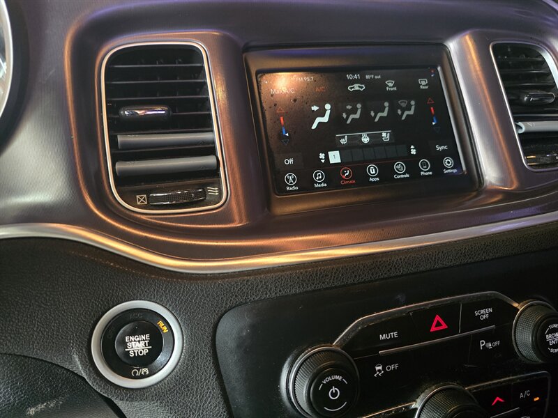 2020 Dodge Charger SXT 4DR SEDAN - Photo 23 - Hamilton, OH 45015