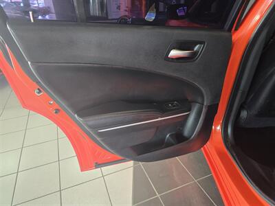 2020 Dodge Charger SXT 4DR SEDAN - Photo 10 - Hamilton, OH 45015