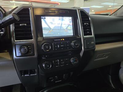 2015 Ford F-150 XLT SUPER CREW 4X4   - Photo 23 - Hamilton, OH 45015