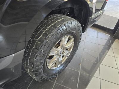 2015 Ford F-150 XLT SUPER CREW 4X4   - Photo 37 - Hamilton, OH 45015