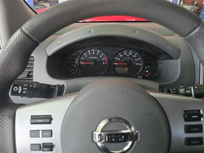 2020 Nissan Frontier SV CREW CAB   - Photo 24 - Hamilton, OH 45015