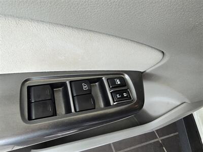 2012 Subaru Forester 2.5X Touring 4DR WAGON AWD - Photo 17 - Hamilton, OH 45015