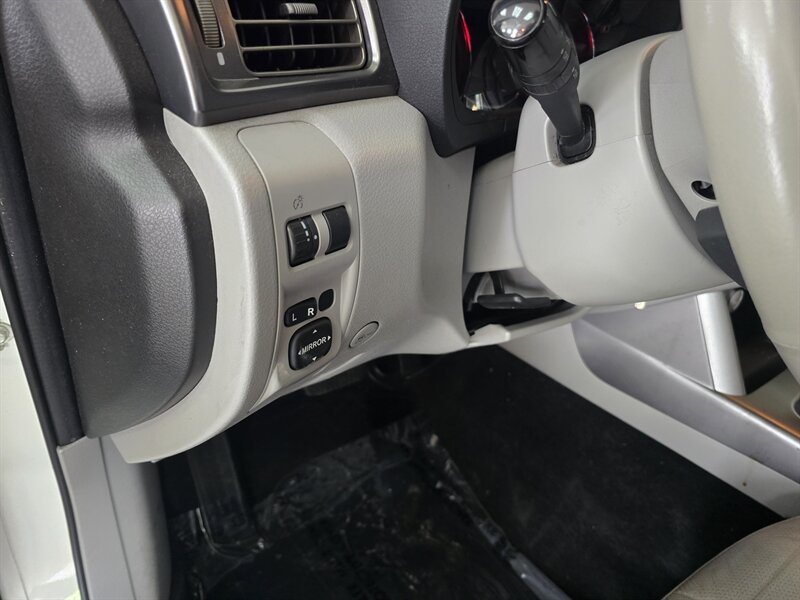 2012 Subaru Forester 2.5X Touring 4DR WAGON AWD - Photo 19 - Hamilton, OH 45015