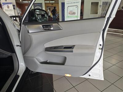 2012 Subaru Forester 2.5X Touring 4DR WAGON AWD - Photo 12 - Hamilton, OH 45015