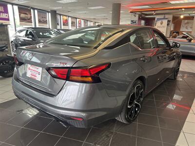 2024 Nissan Altima 2.5 SR   - Photo 6 - Hamilton, OH 45015