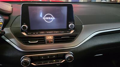 2024 Nissan Altima 2.5 SR 4DR SEDAN - Photo 15 - Hamilton, OH 45015