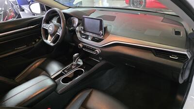 2024 Nissan Altima 2.5 SR 4DR SEDAN - Photo 25 - Hamilton, OH 45015