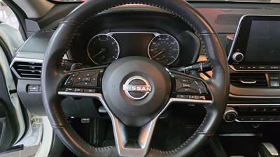 2024 Nissan Altima 2.5 SR 4DR SEDAN - Photo 14 - Hamilton, OH 45015