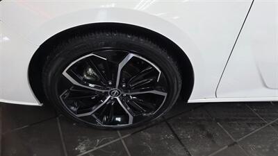 2024 Nissan Altima 2.5 SR 4DR SEDAN - Photo 30 - Hamilton, OH 45015