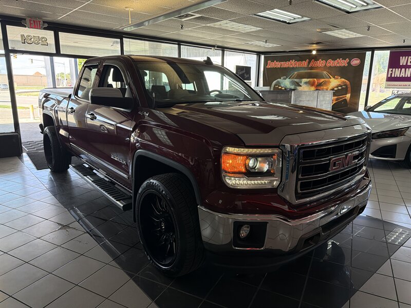 2015 GMC Sierra 1500 SLT - Photo 4 - Hamilton, OH 45015