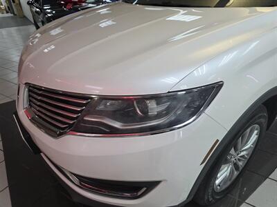 2018 Lincoln MKX Select 4DR SUV AWD   - Photo 13 - Hamilton, OH 45015