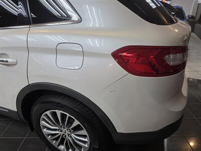 2018 Lincoln MKX Select 4DR SUV AWD   - Photo 18 - Hamilton, OH 45015