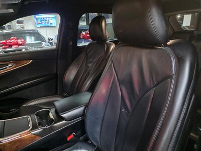 2018 Lincoln MKX Select 4DR SUV AWD   - Photo 24 - Hamilton, OH 45015