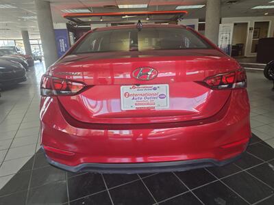 2021 Hyundai Accent SEL 4DR SEDAN   - Photo 5 - Hamilton, OH 45015